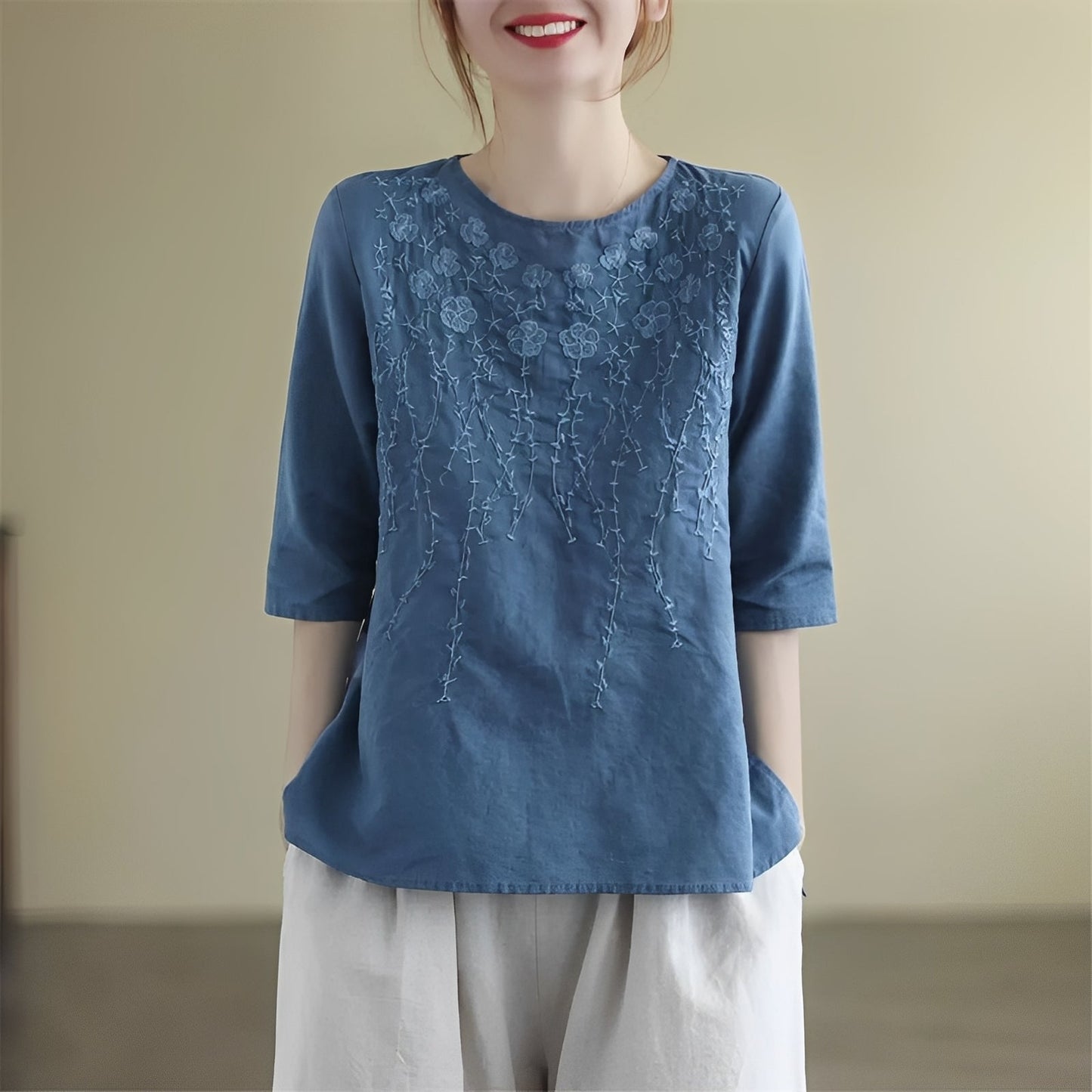 Amelia - Elegante bestickte Blusen mit Halbarm für Frauen