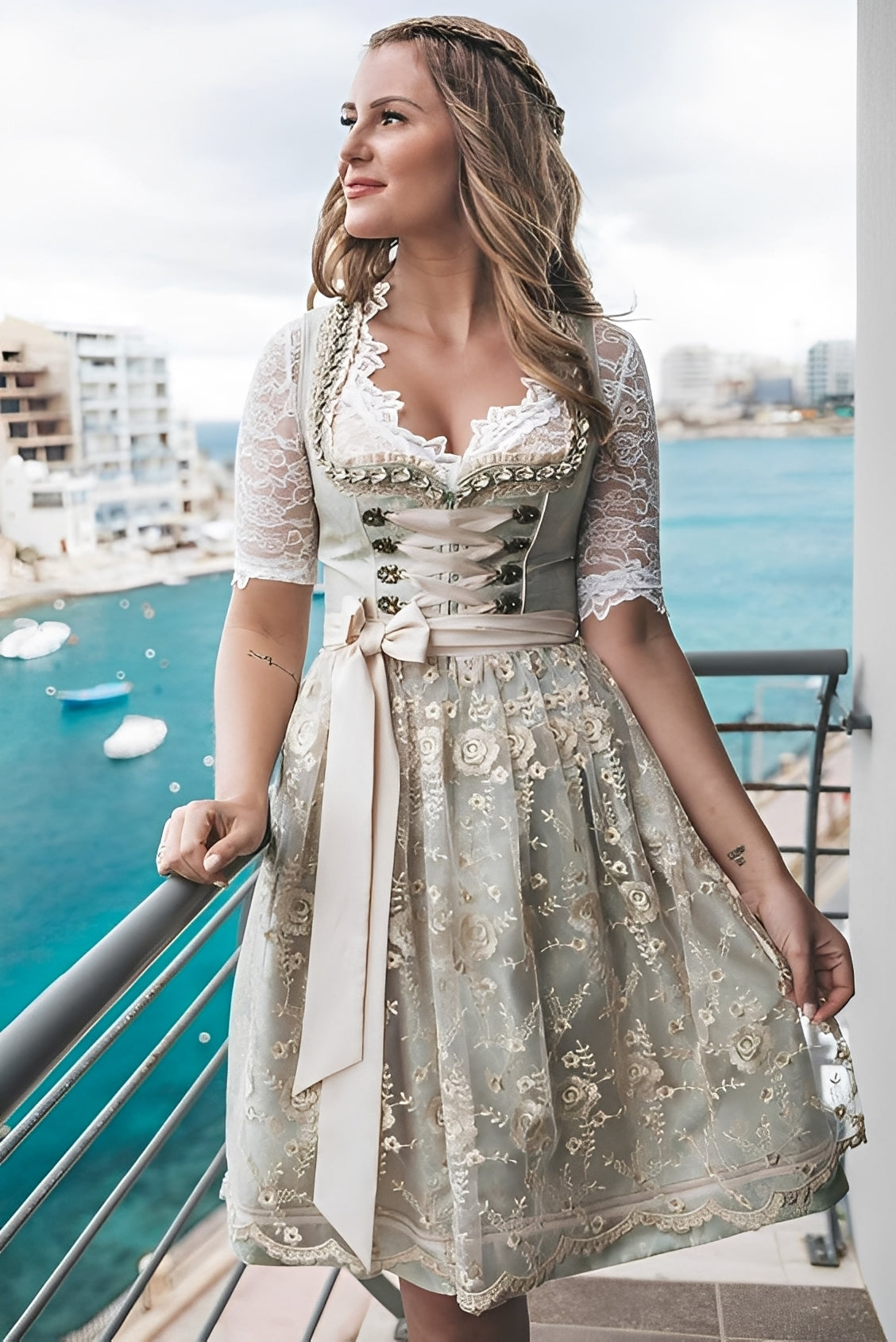Maliny – Eine einzigartige und schicke Bluse für Damen
