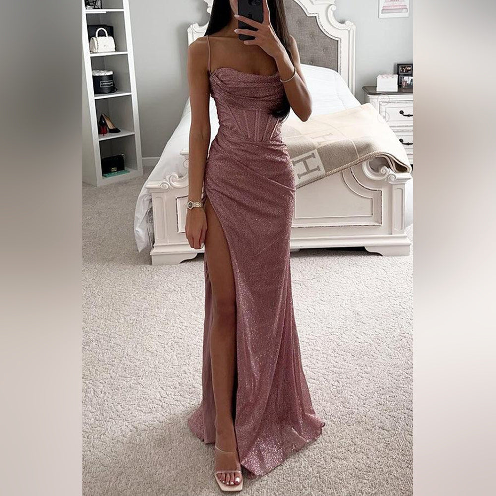Elina – Abendkleid mit herzförmigem Ausschnitt
