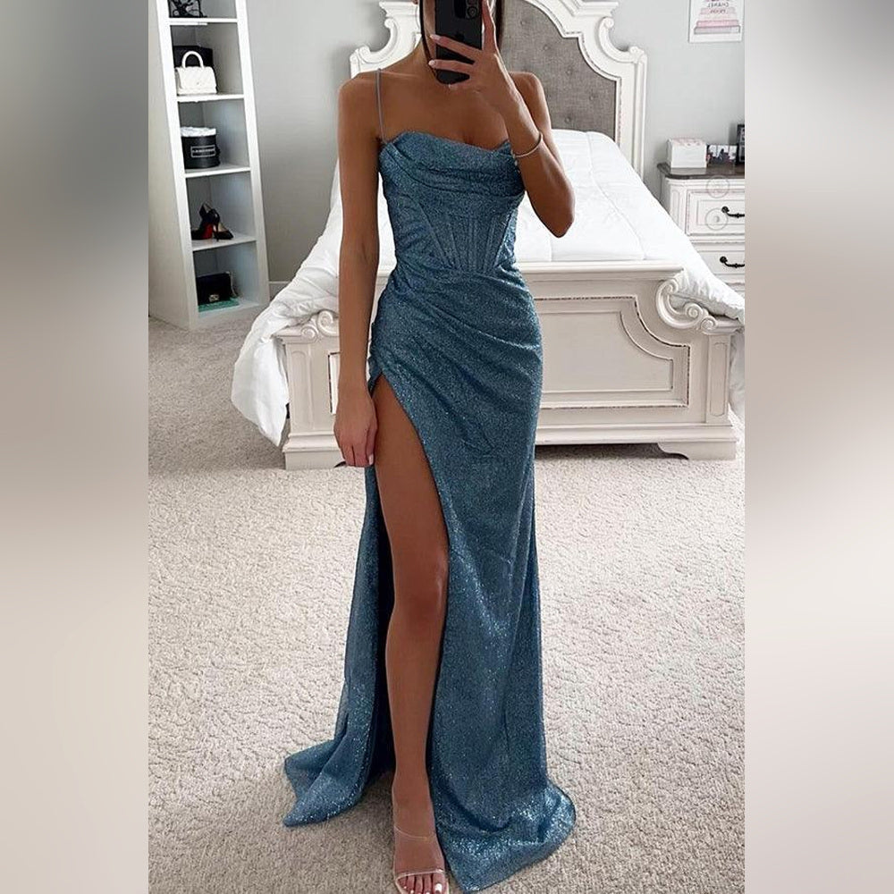 Elina – Abendkleid mit herzförmigem Ausschnitt