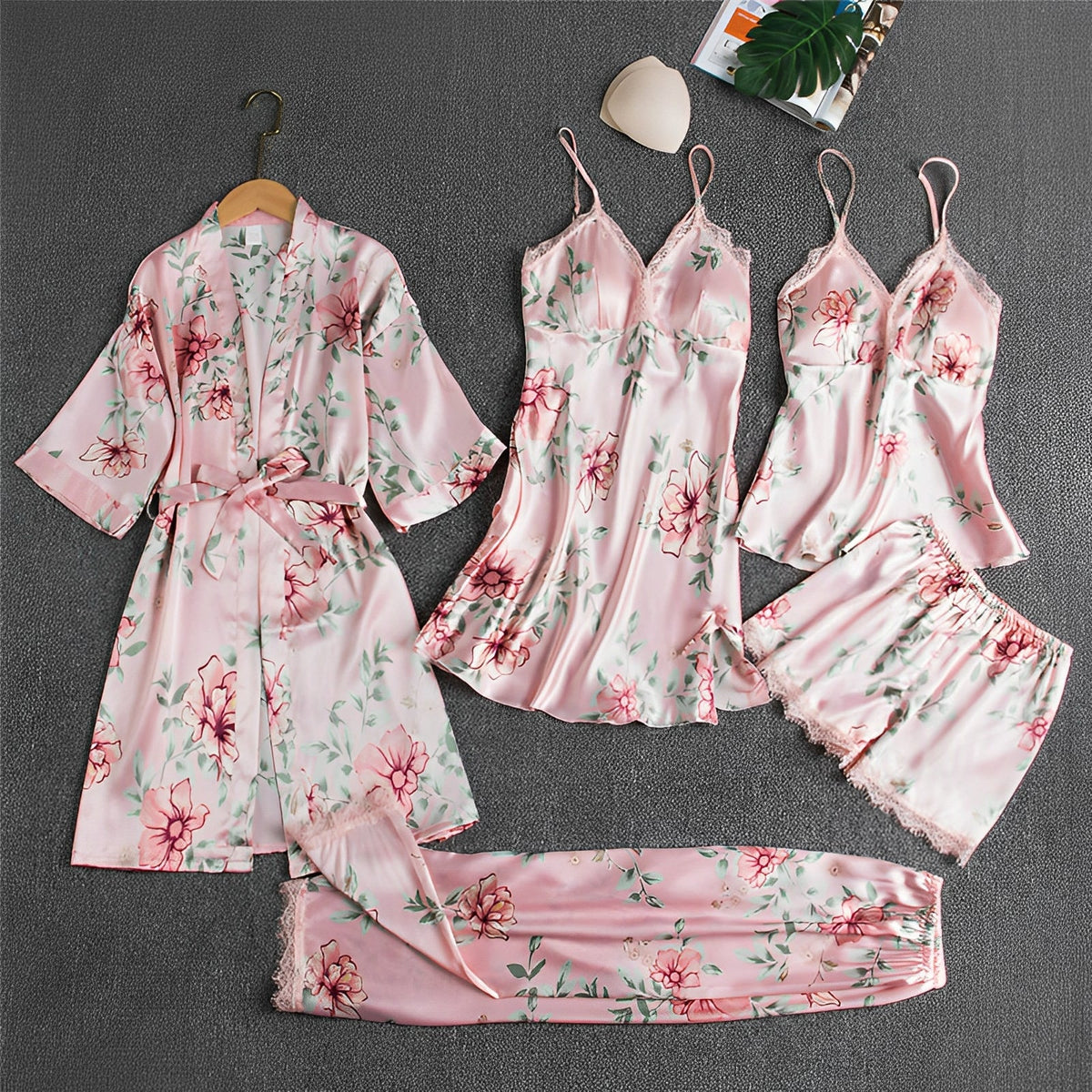 Roxy – Stilvolles und attraktives Pyjama-Set für Damen