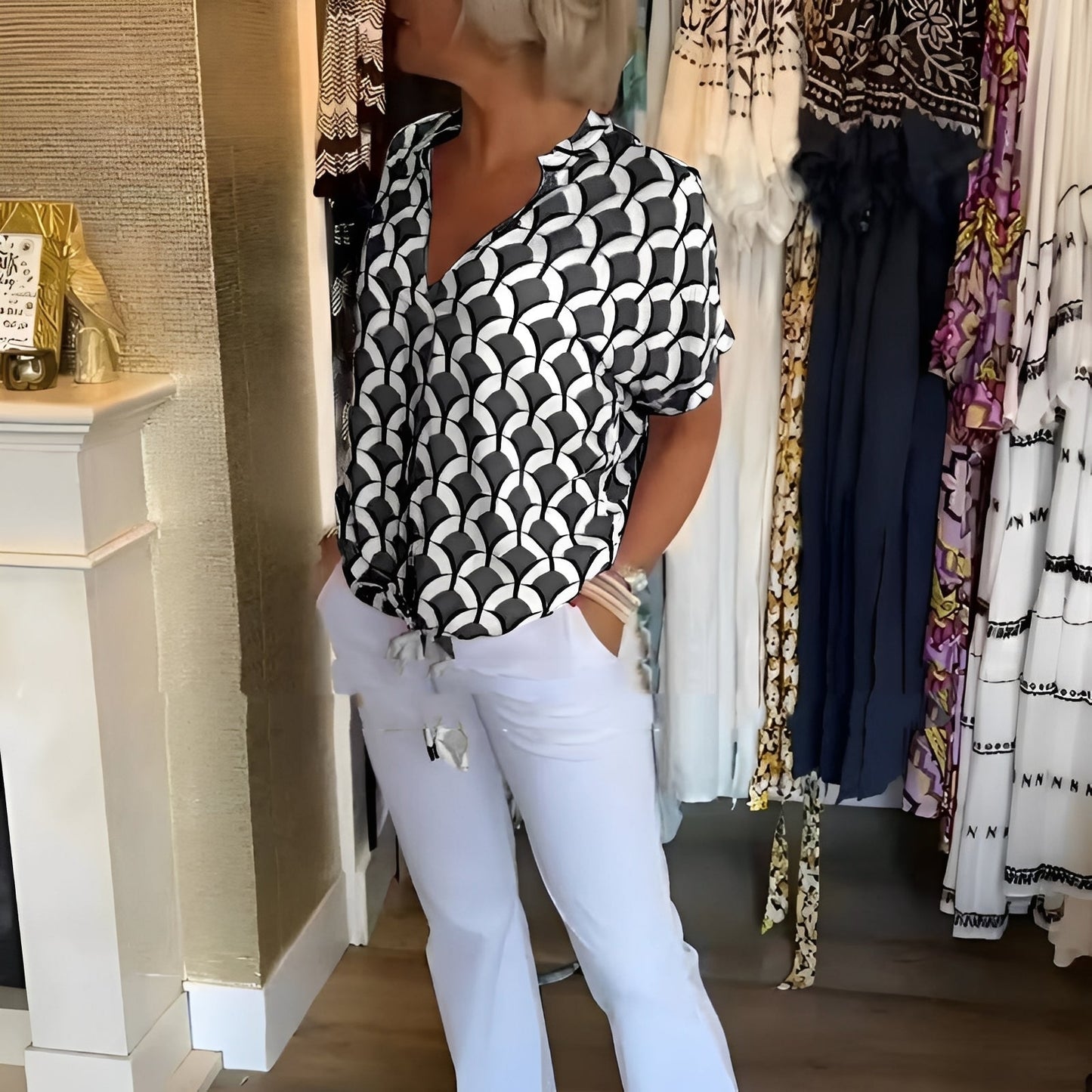 Leona - Elegantes Oberteil mit Druck für Frauen