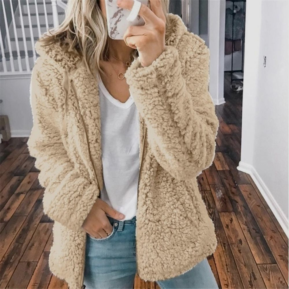 Celandine - Trendige Jacke mit Kapuze