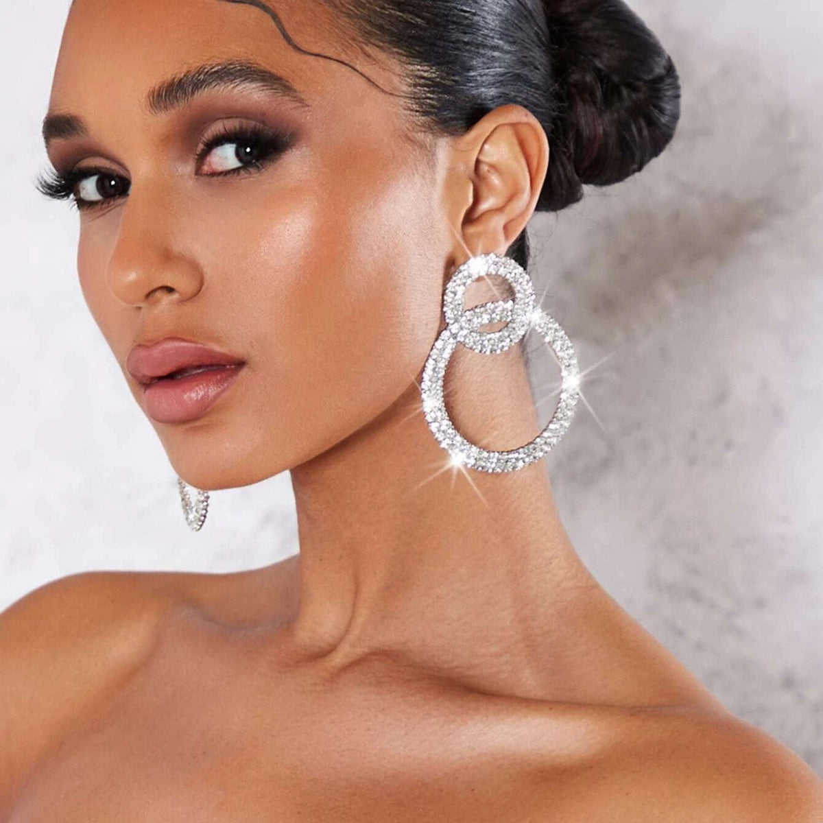 Strass-Hoops - Ohrringe mit Glitzerverzierung