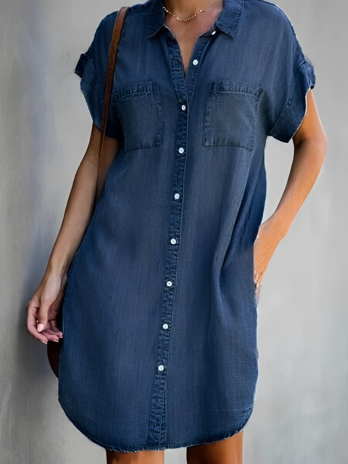 Mabel - Elegantes Jeanskleid mit Knopfleiste für Frauen