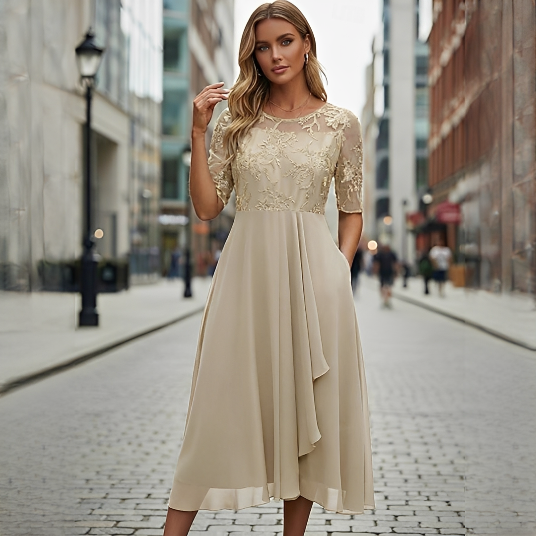 Victoria - Raffiniertes Spitzen-Hohles Kleid
