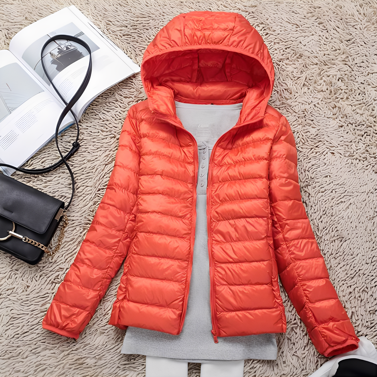 Lyndsay - Bequeme und modische Jacke mit Kapuze