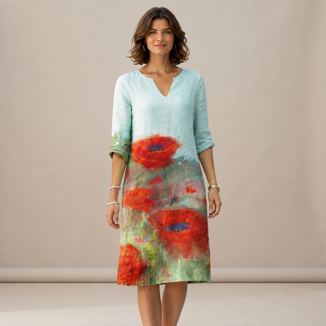 Ninna - Elegantes und schmeichelhaftes Kleid mit V-Ausschnitt