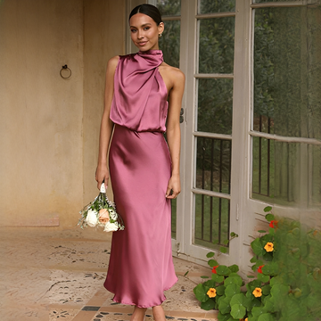 Juliana - Elegante ärmellose Neckholder-Robe