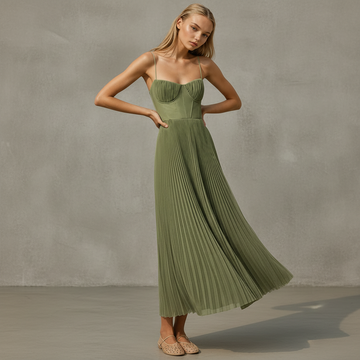 Lorelei - Elegantes Kleid ohne Rücken und Ärmel