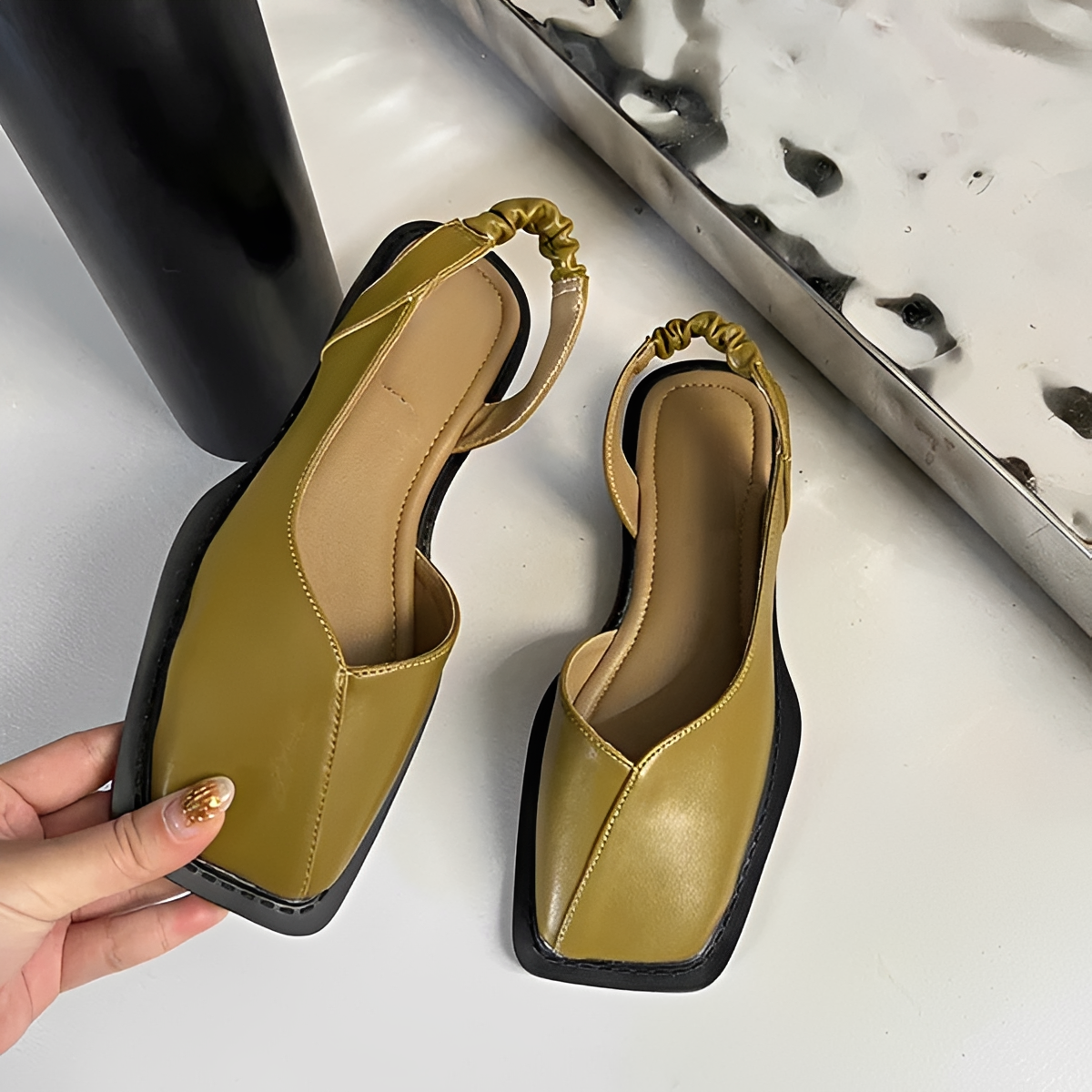 Eileen - Modische Schuhe mit quadratischer Spitze