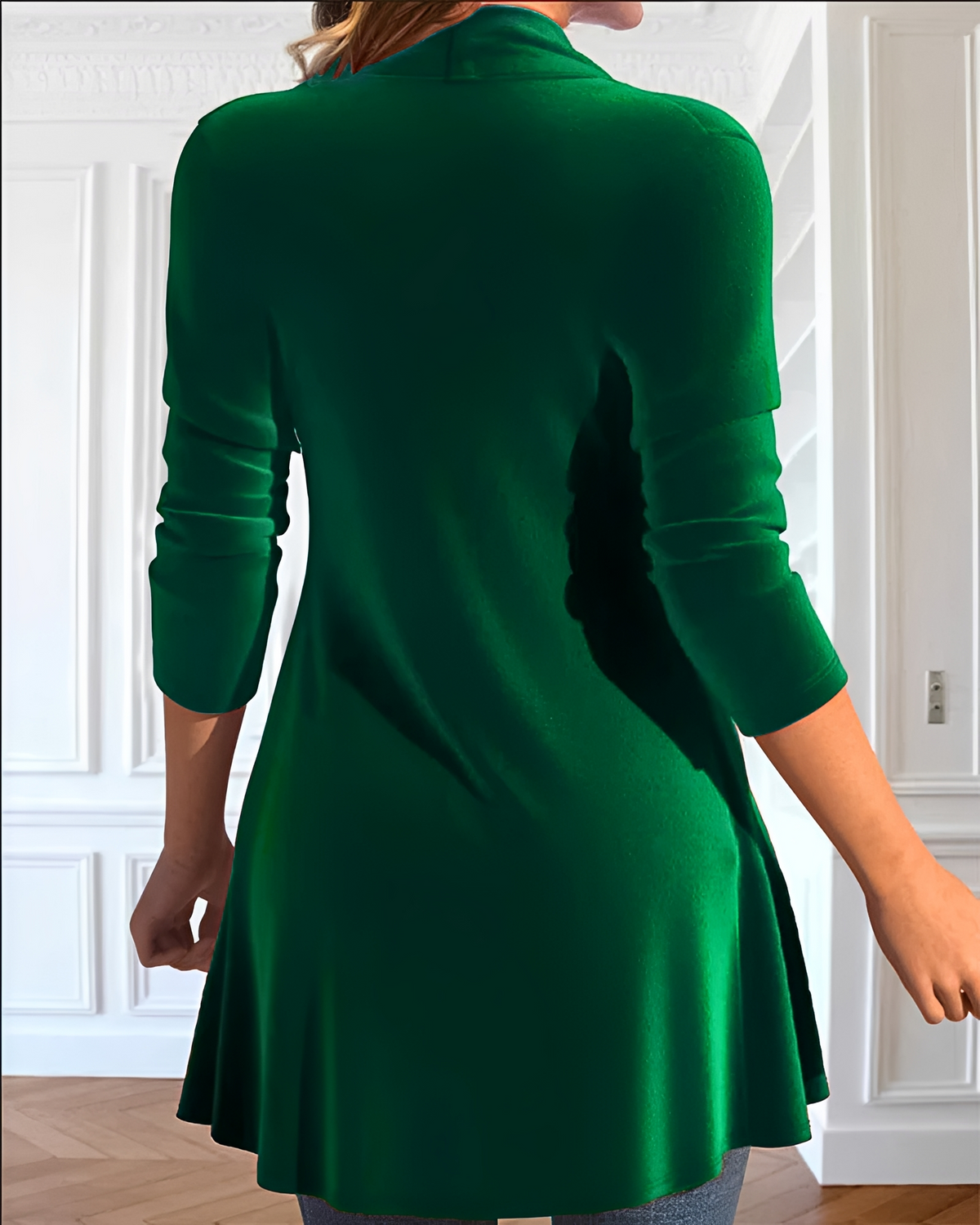 Samia - Elegante Bluse mit Rüschen und glänzendem Finish