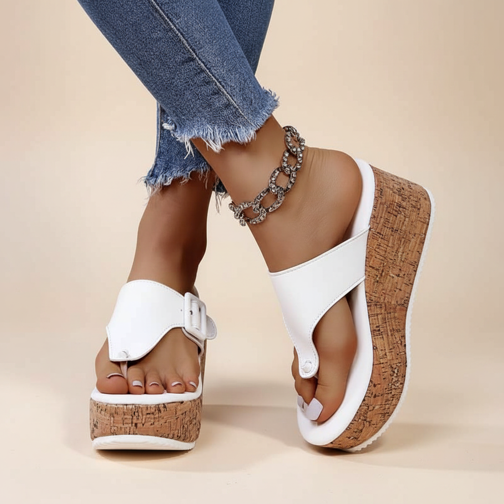 Zekera - Stilvolle Sandalen mit Schnallen