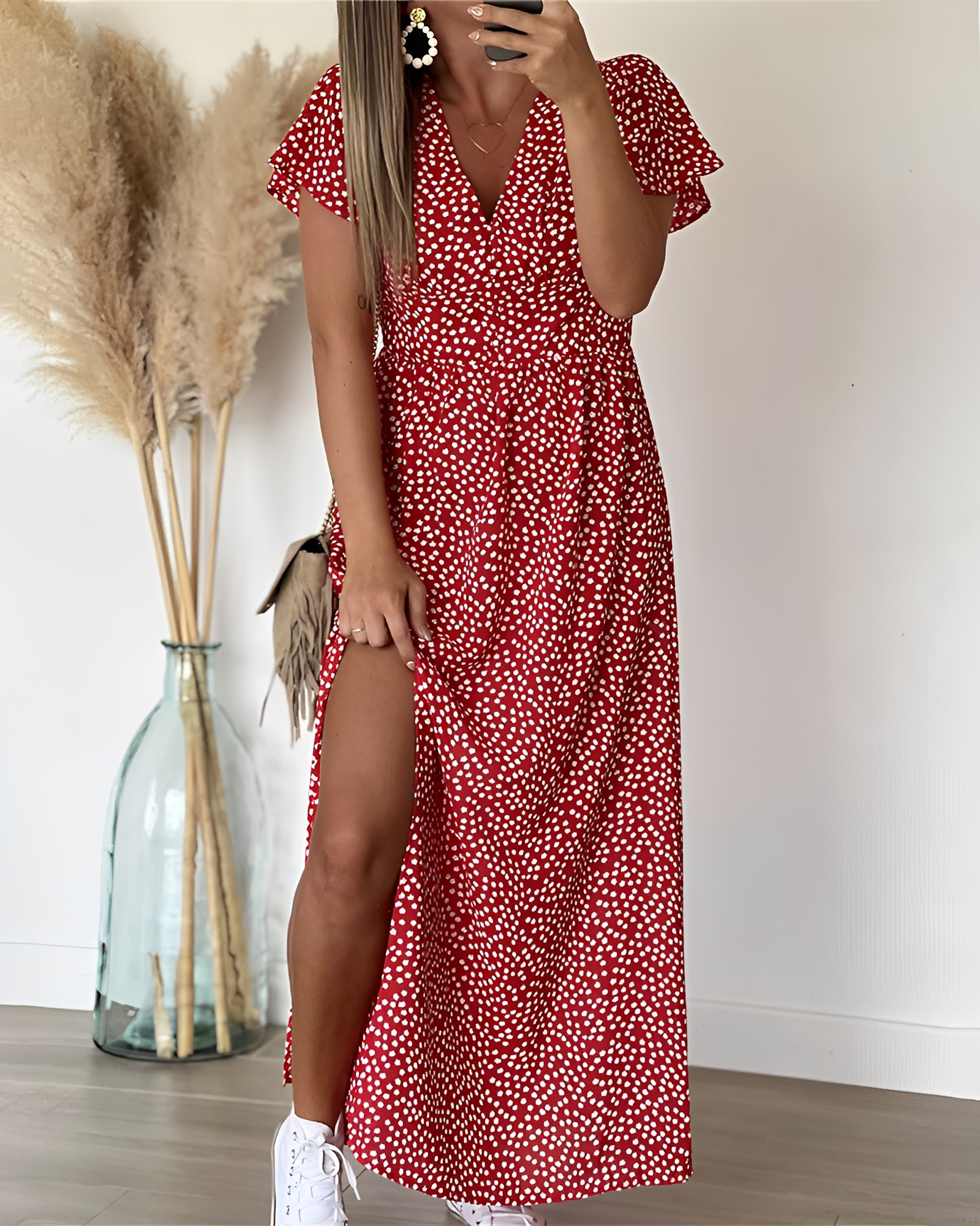 Marion - Stilvolles V-Ausschnitt- und Schlitzkleid