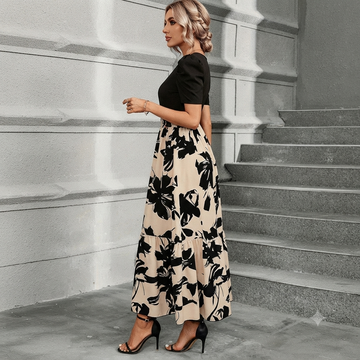 Astrid - Elegantes Kleid mit Blütenmuster