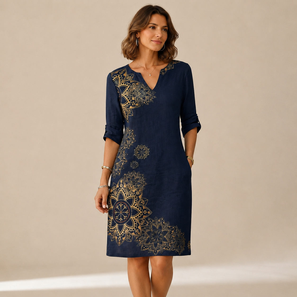 Ninna - Elegantes und schmeichelhaftes Kleid mit V-Ausschnitt