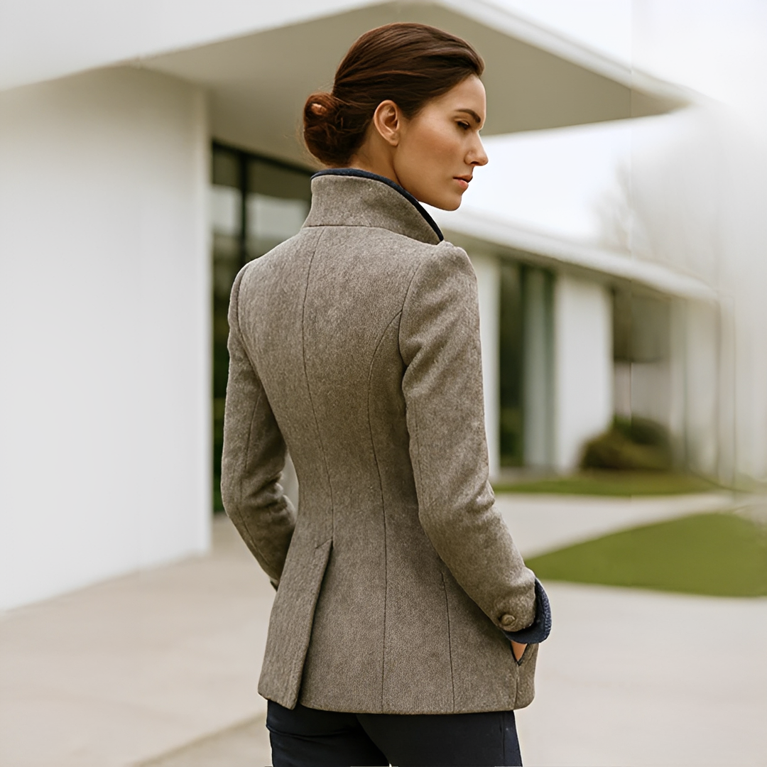 Valerie - Elegante Jacke mit Stehkragen