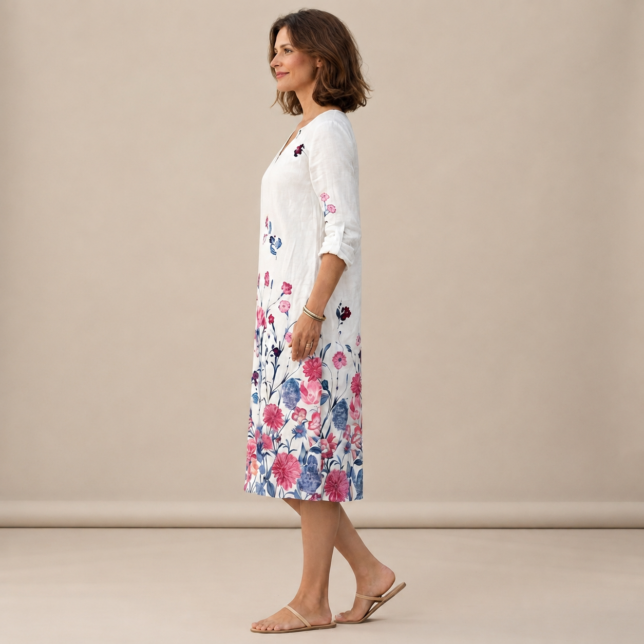 Ninna - Elegantes und schmeichelhaftes Kleid mit V-Ausschnitt