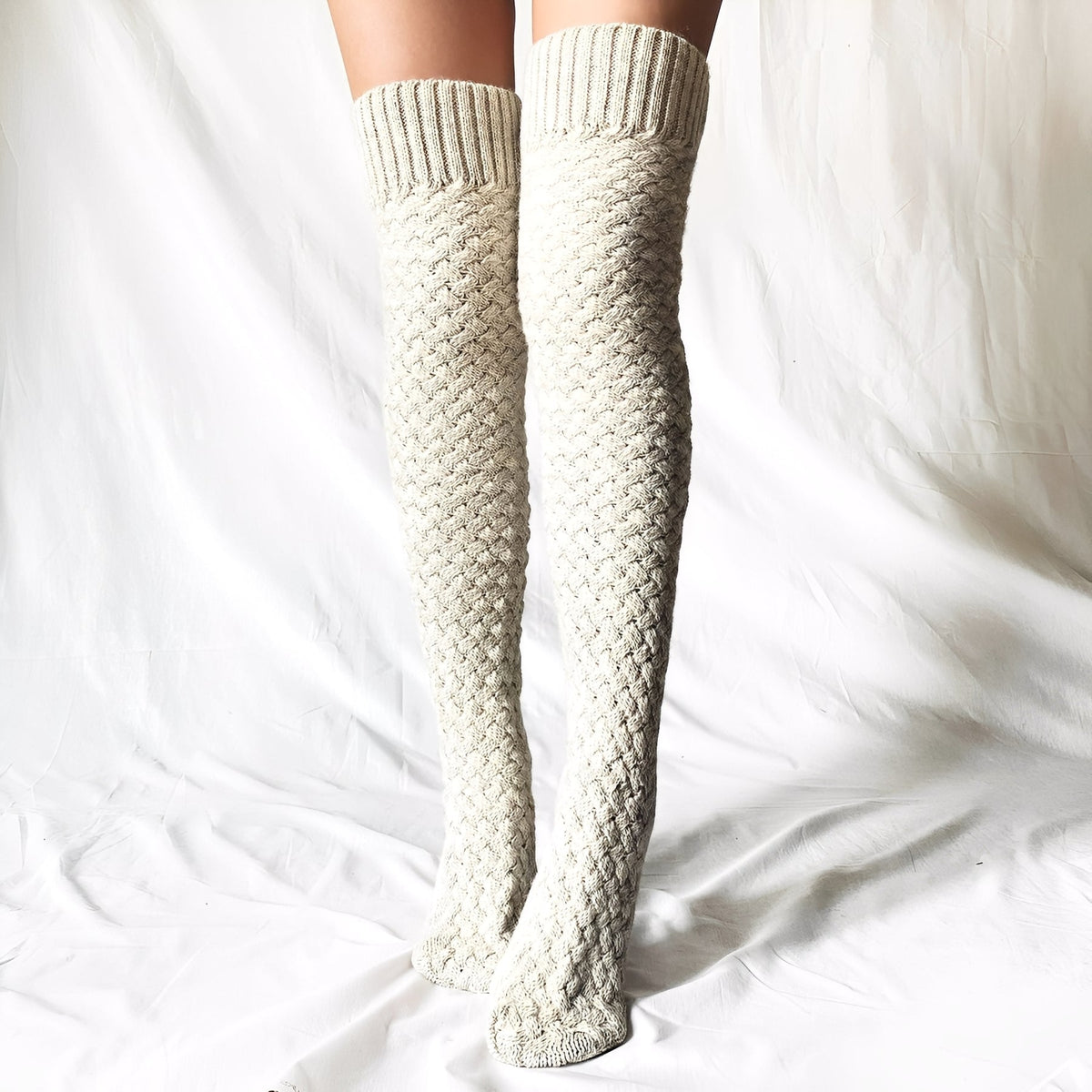 Madeline - Komfortable Overknee-Socken