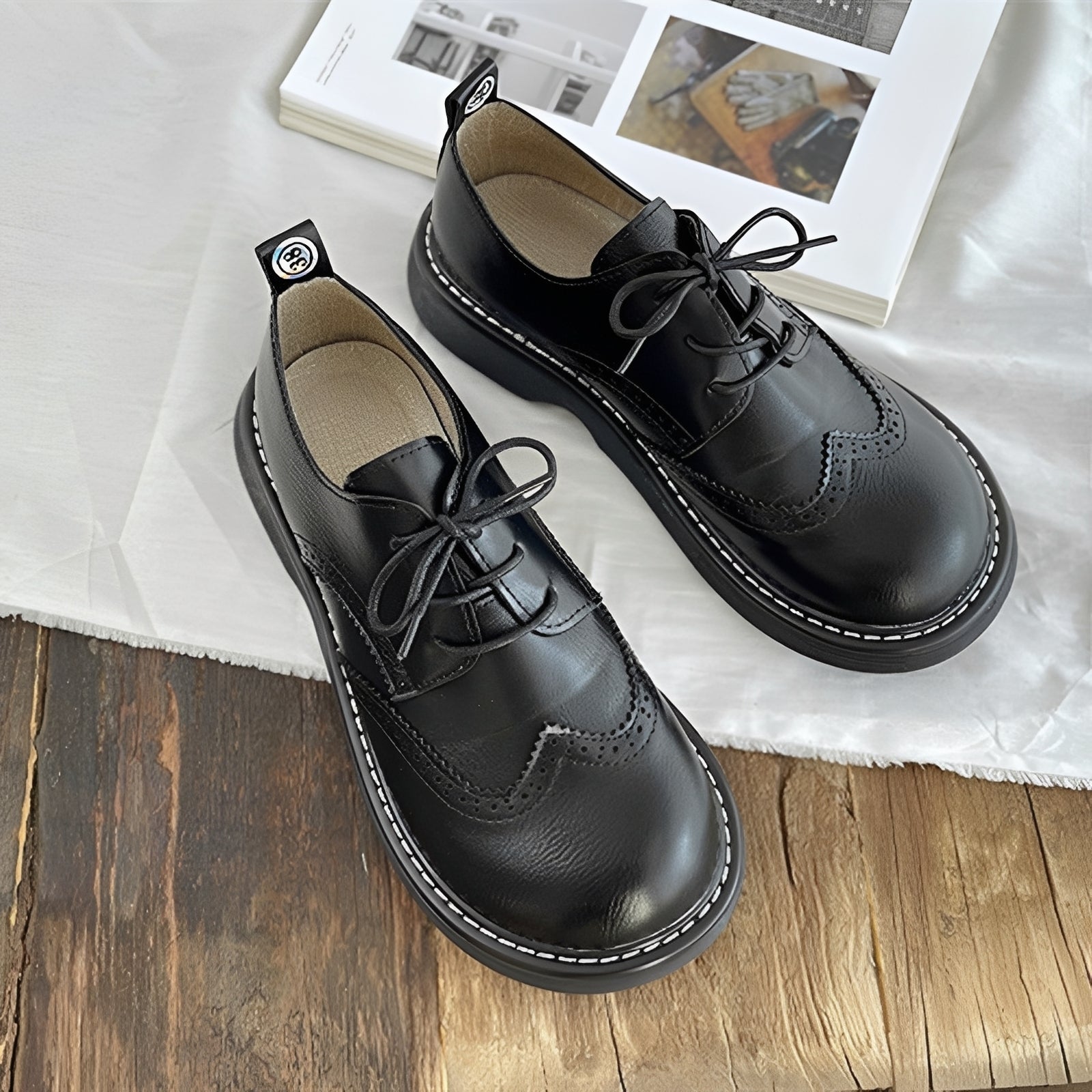 Vanessa - Klassische Oxford-Damenschuhe