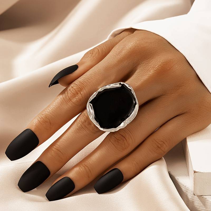 Vintage-Ring mit großem schwarzem Stein - Auffälliger Vintage-Schwarzer Ring