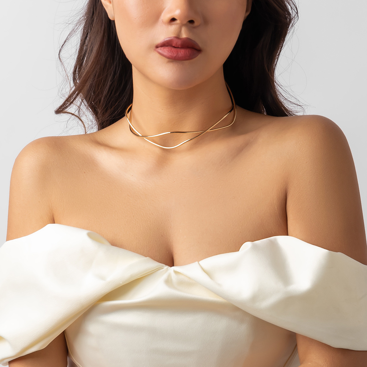 Geflochtene Drahtkette - Moderner Choker