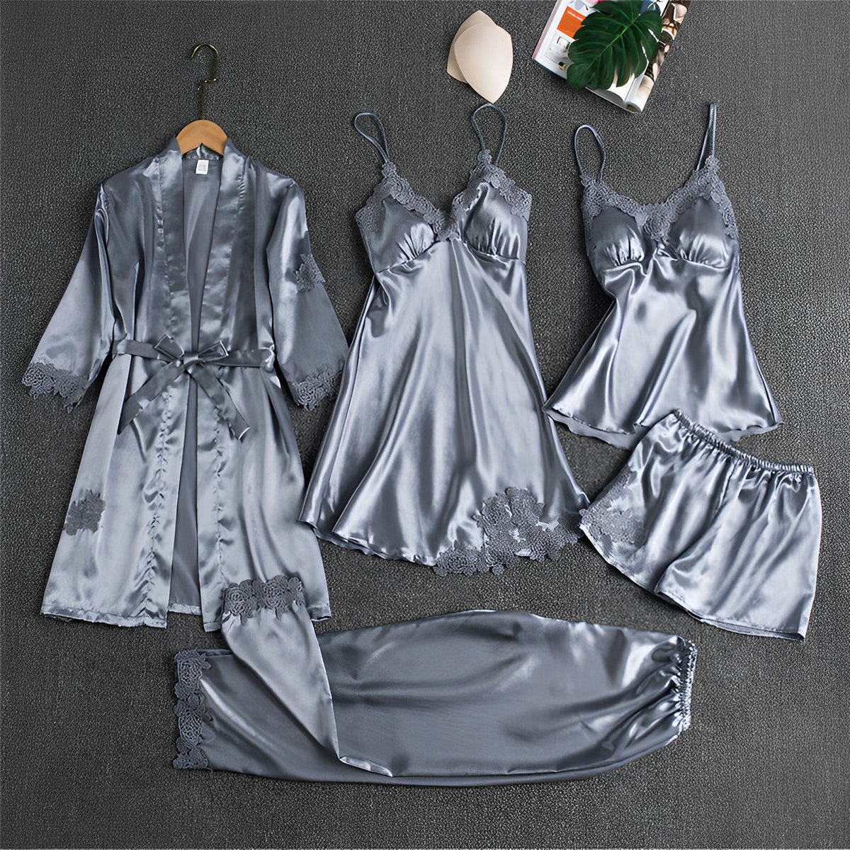 Roxy – Stilvolles und attraktives Pyjama-Set für Damen