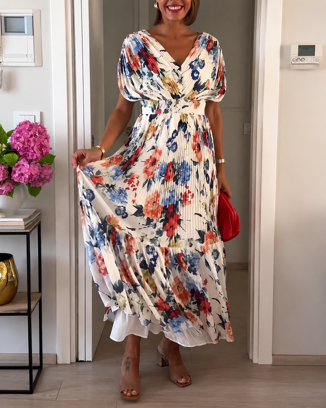 Sharon - Schickes Kleid mit Falten und Blumenmuster