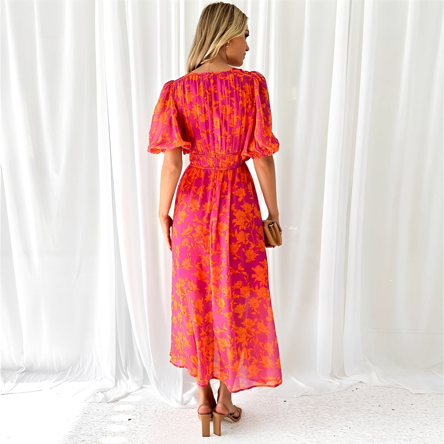 Louisa - Blumiges, bequemes Midikleid