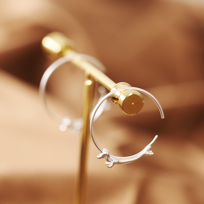 Riham - Dackel-Ohrringe im Hula-Hoop-Stil