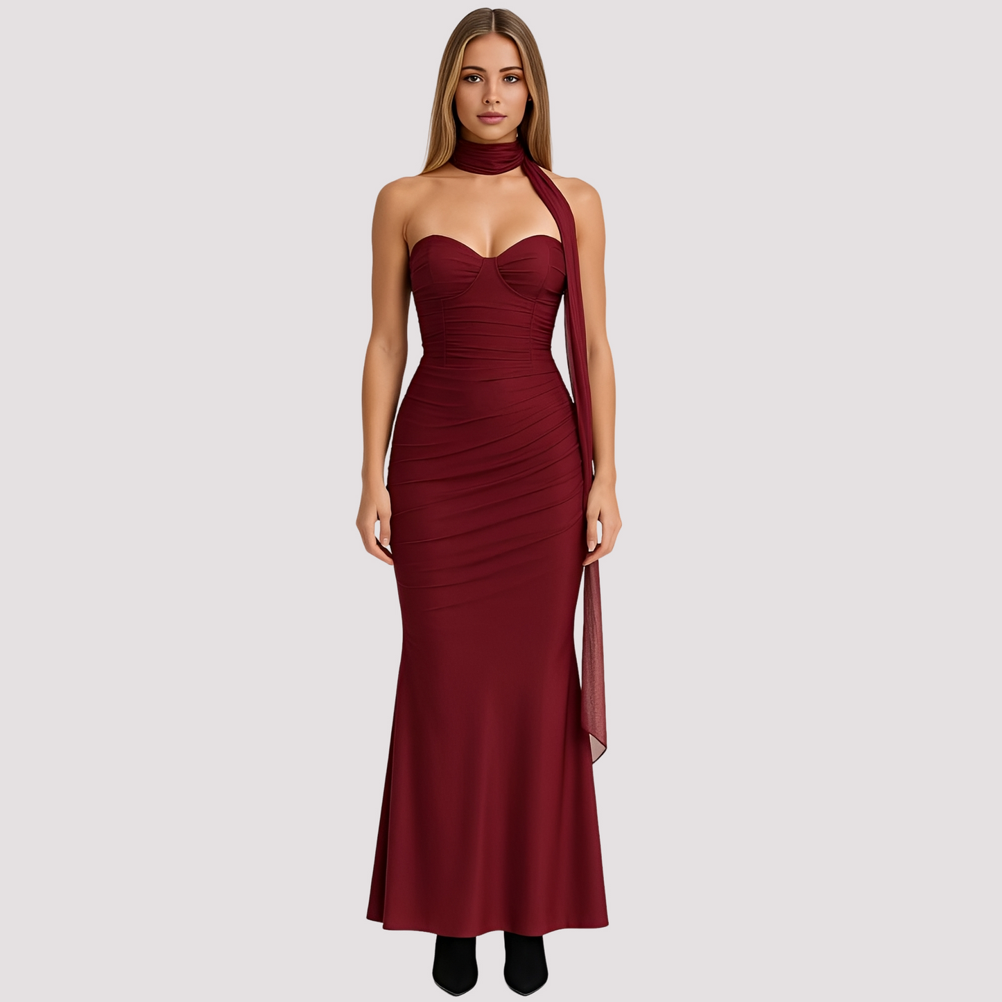Antonia - Schickes Choker-Kleid in enger Passform