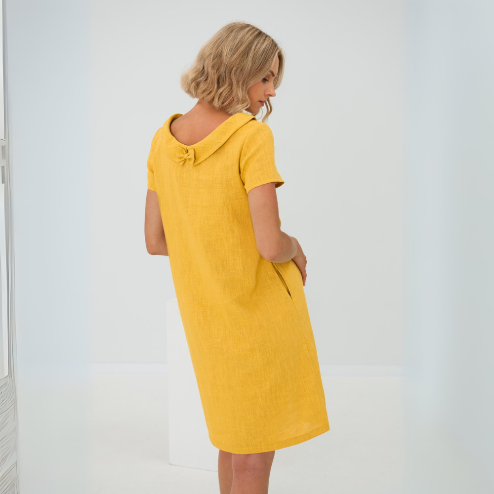 Lara - Stilvolles und elegantes kurzes Kleid