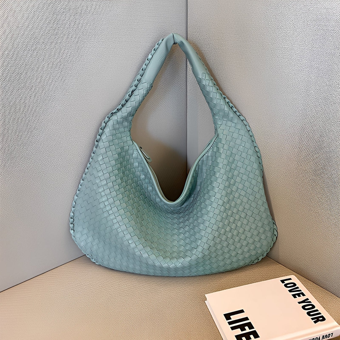 Paulina - Schicke, handgemachte Damenhandtasche