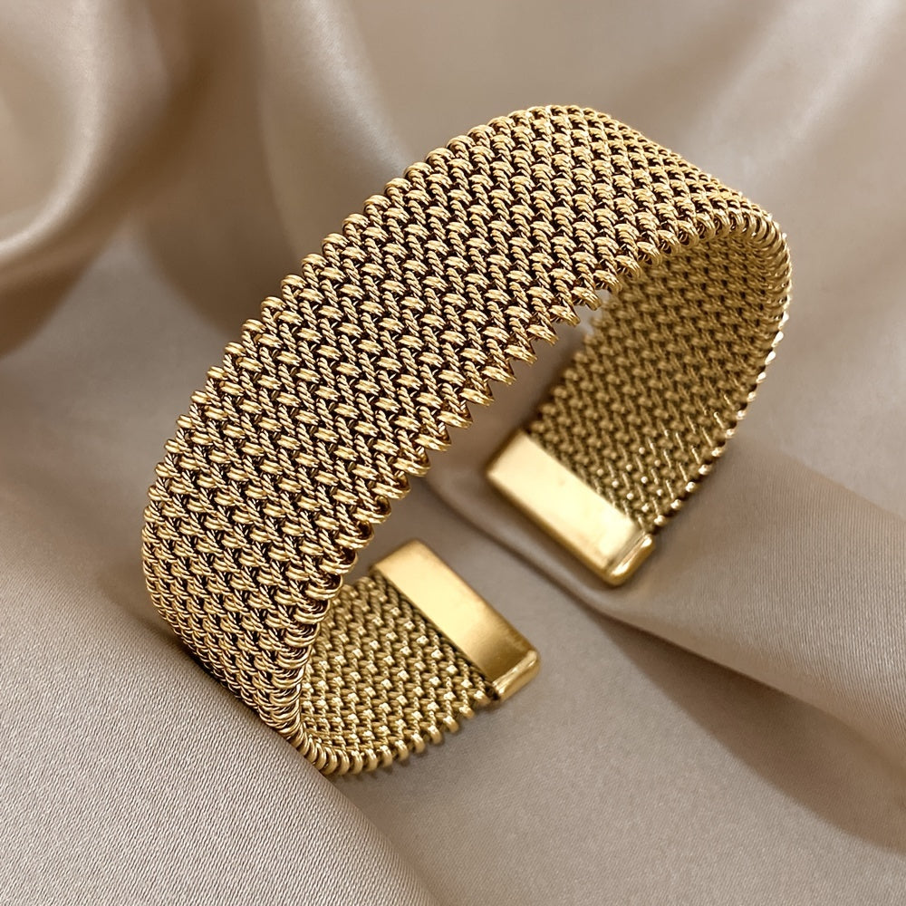 Raya – Armband aus Titanstahl mit graviertem Kabel
