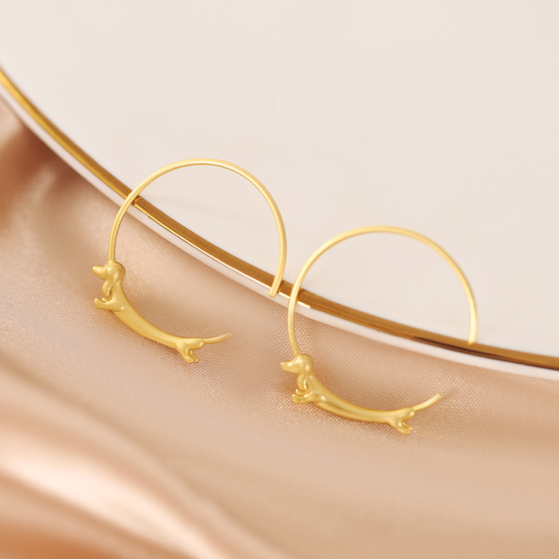 Riham - Dackel-Ohrringe im Hula-Hoop-Stil