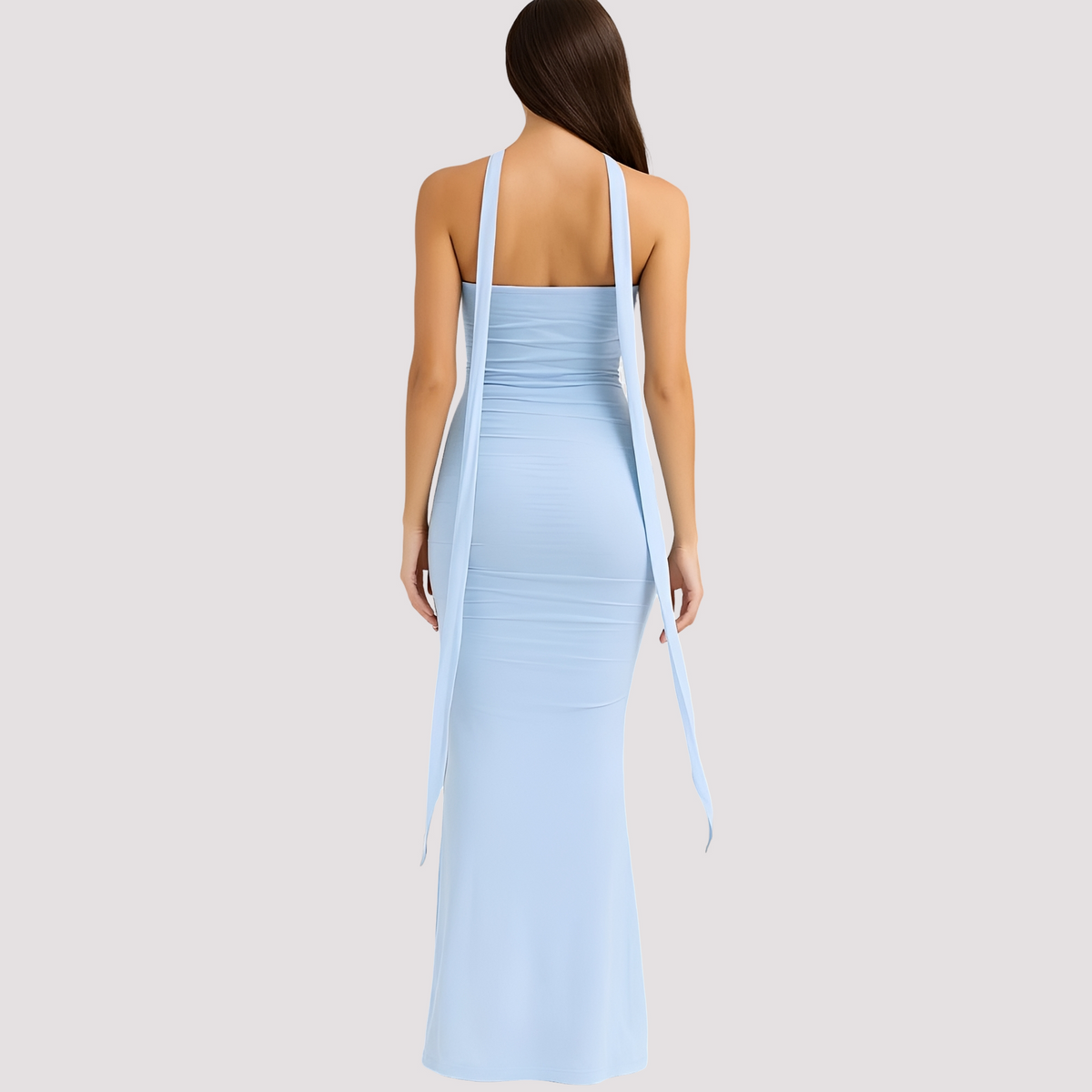 Antonia - Schickes Choker-Kleid in enger Passform