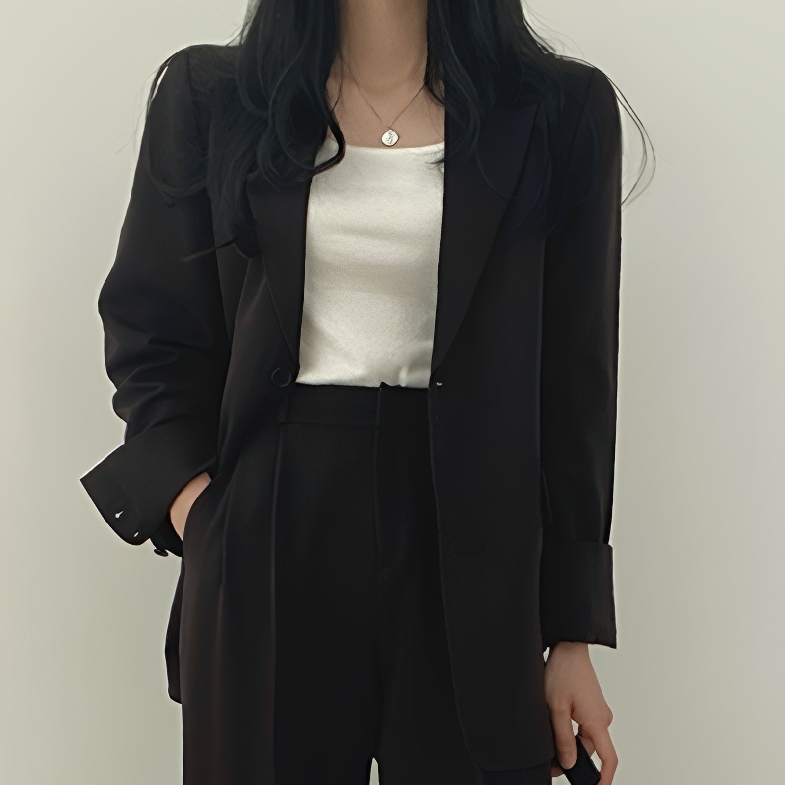 Betty - Eleganter zweiteiliger Anzug für Frauen