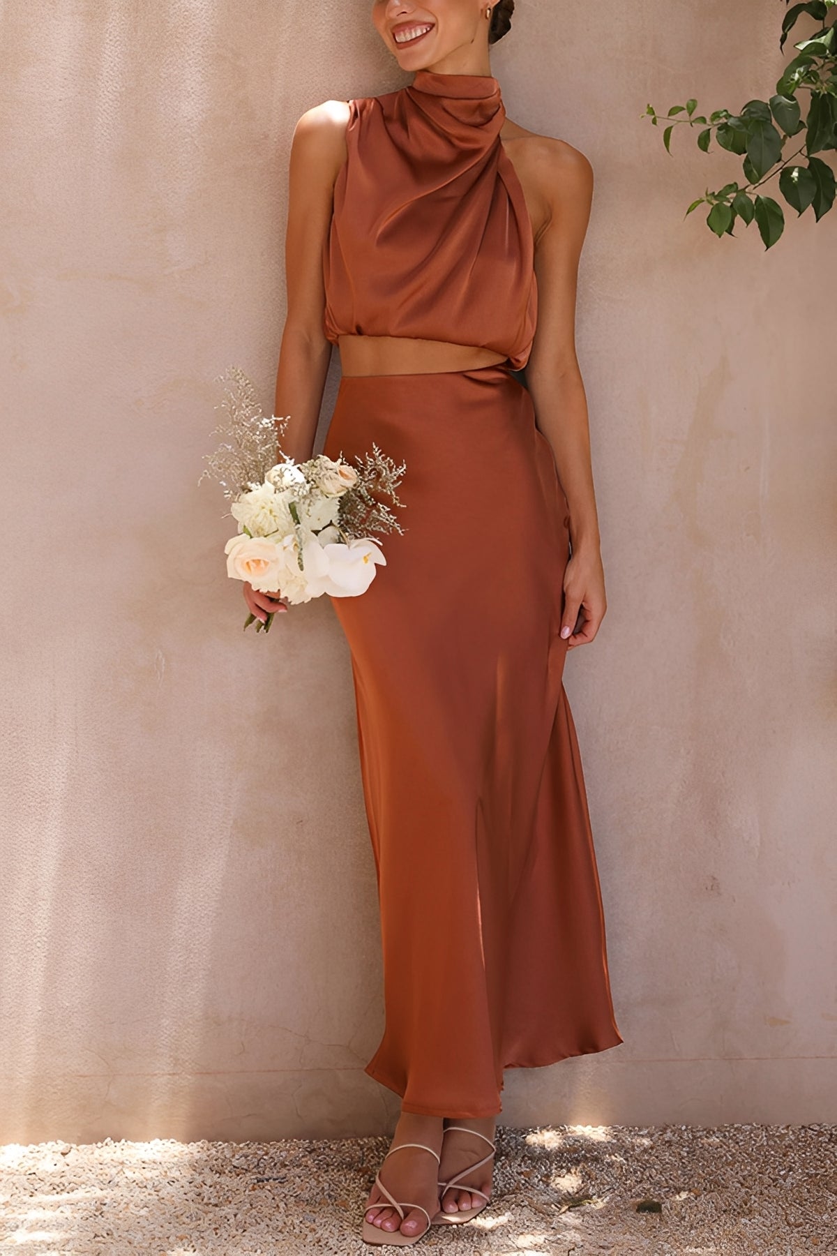 Yasmin - Elegantes zweiteiliges Set mit Halterkragen für Frauen