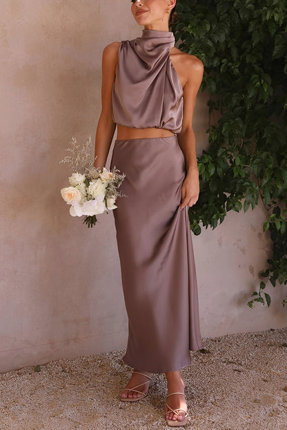 Yasmin - Elegantes zweiteiliges Set mit Halterkragen für Frauen