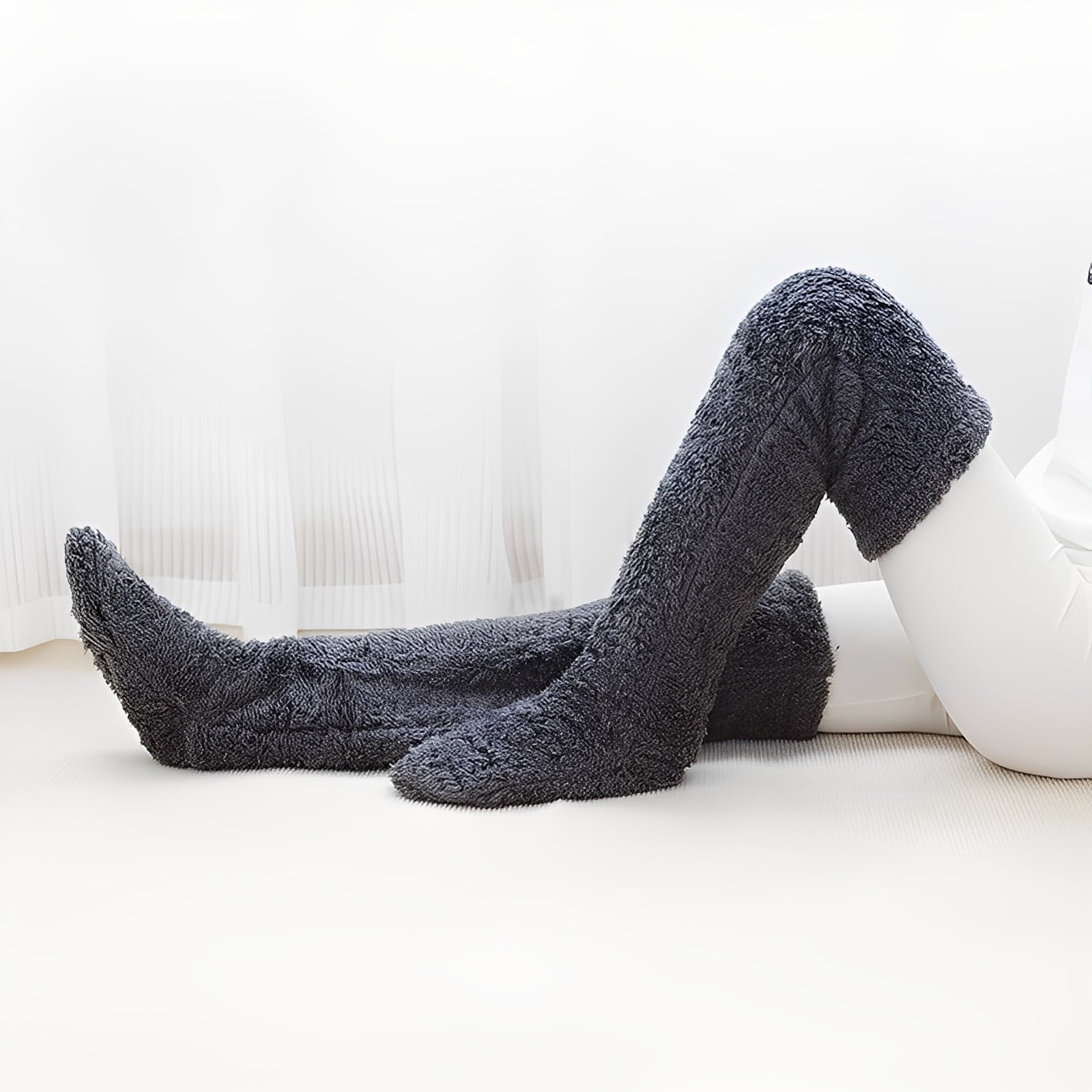 Camellia - Wärmende Damensocken bis zum Knie für den Winter