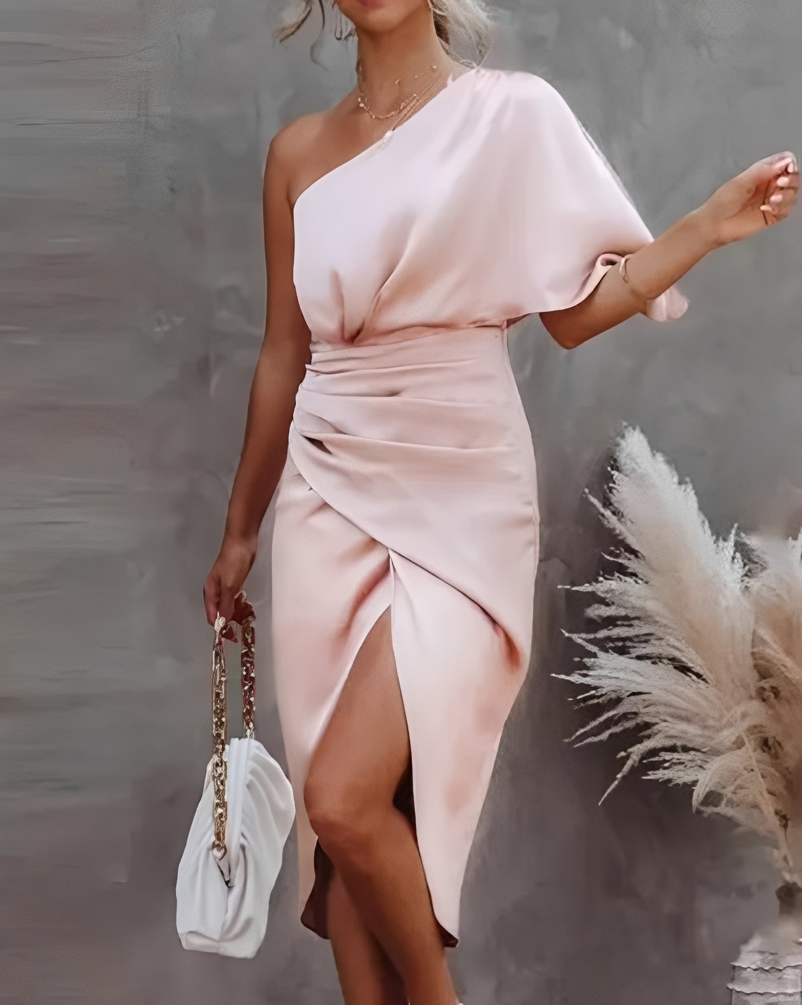 Alexia - Elegantes asymmetrisches Cocktailkleid für Frauen