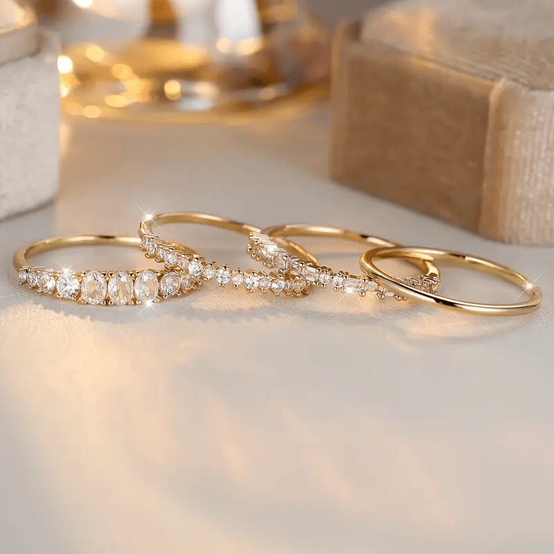 Elyna – Stilvolle goldene Ringe mit Zirkonia-Steinen