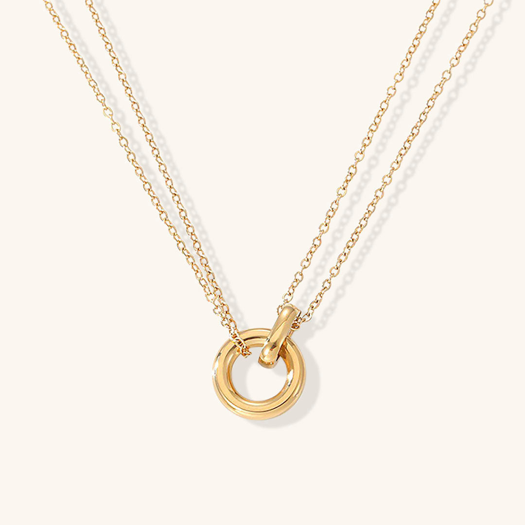 Sabrina - Goldene Kette