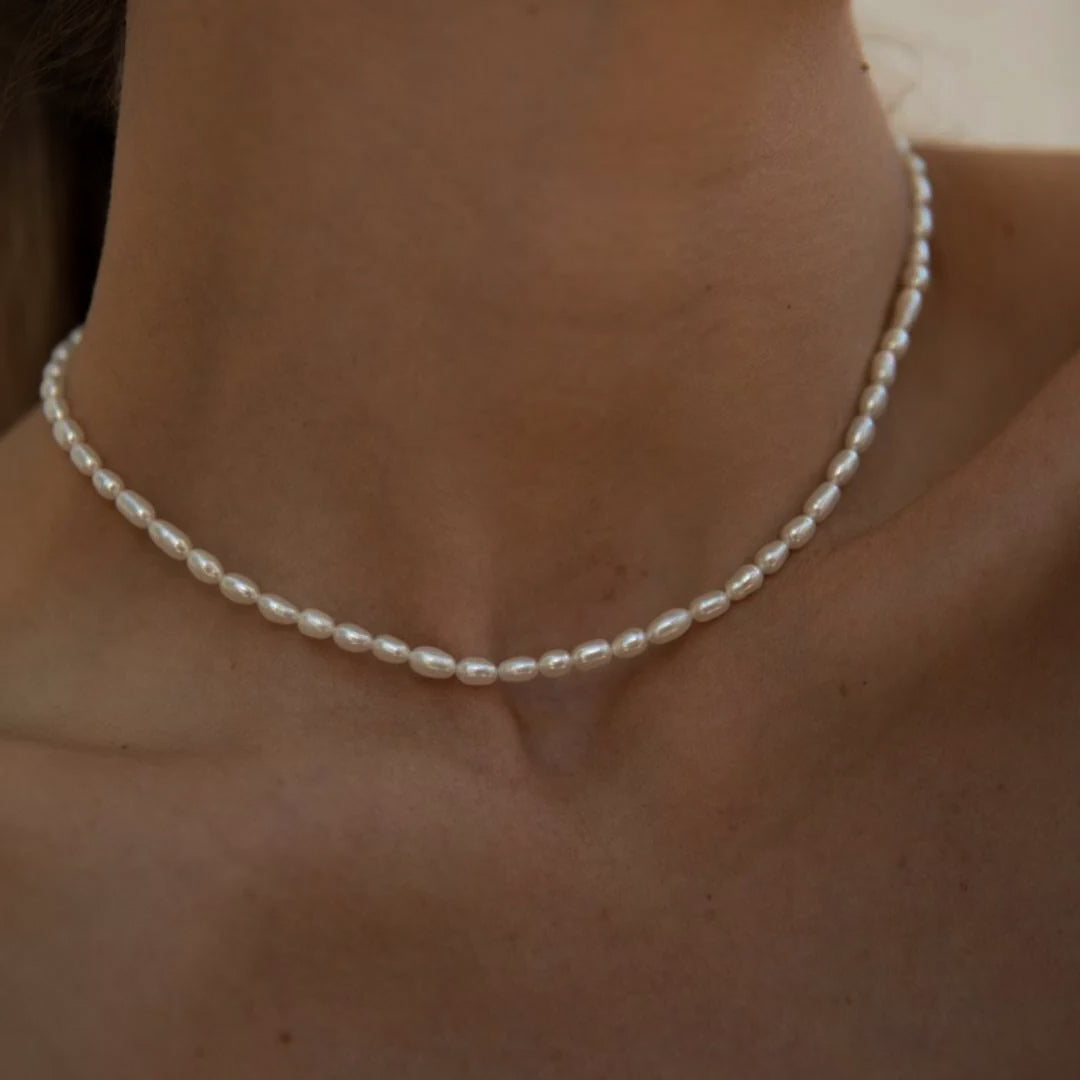 Olivia – Stilvolle Perlenhalskette