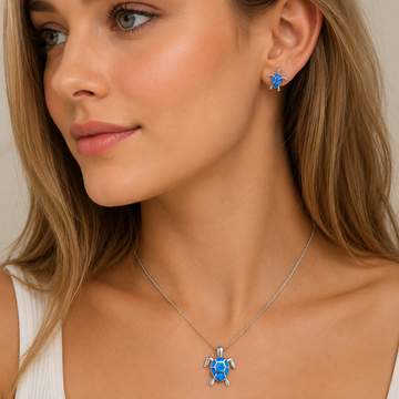 Kailea – Schmuckset mit Opal-Schildkröte und Silber (Halskette + Ohrringe)