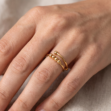 Maelis – Stressreduzierender Ring mit drehbaren Perlen