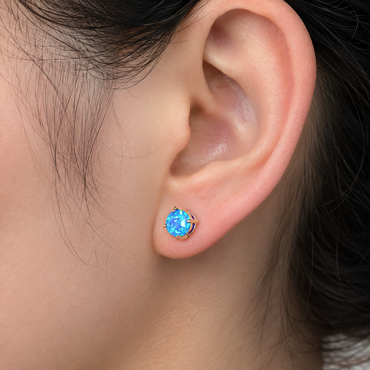 Camille – Stilvolle Ohrstecker mit Opal