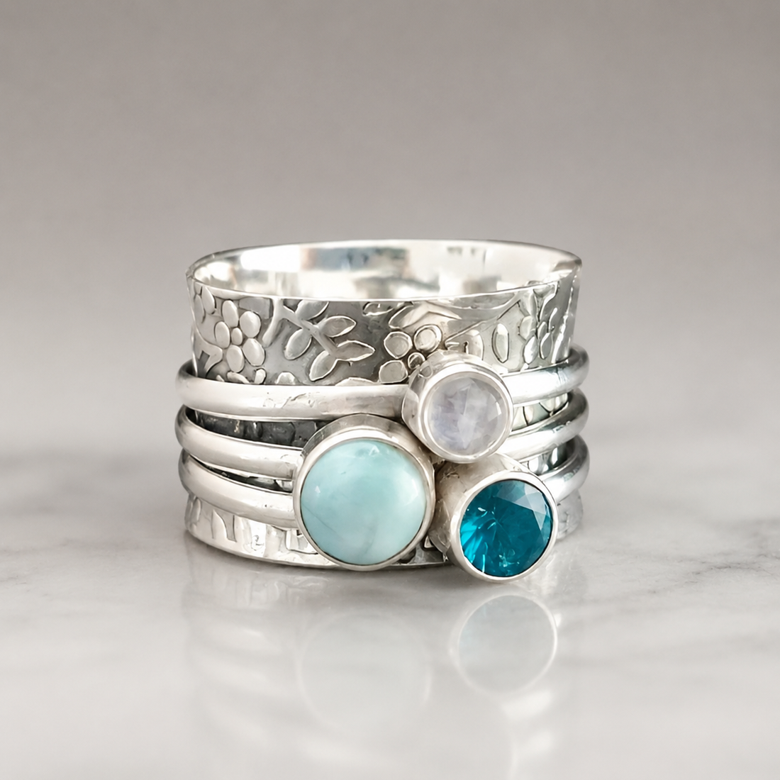 Luna – Vintage Ring mit blauem Naturstein
