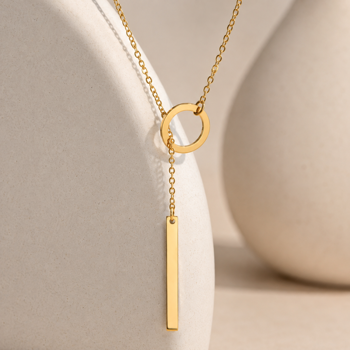 Blythe – Goldene Lariat-Halskette mit Stab