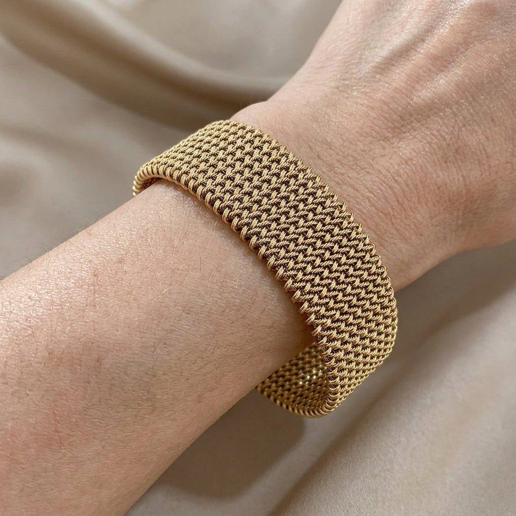 Raya – Armband aus Titanstahl mit graviertem Kabel
